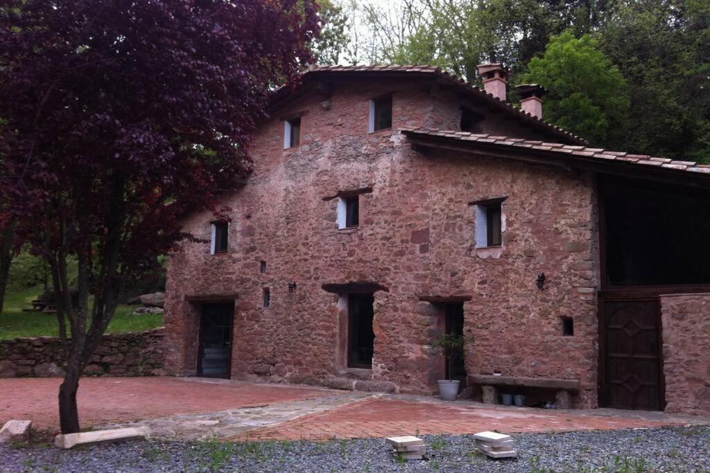 La Badenca. Masia Catalana Del S. XVII Riudaura Extérieur photo